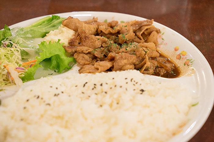 カフェアルルの焼肉弁当